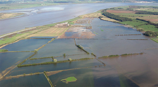 File:Alkborough 2.jpg