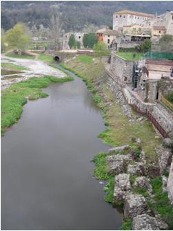 File:056 Fluvia en Besalu PIRORIENTAL 009 III.jpg
