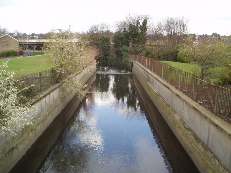 File:Cornmill Gardens before.JPG