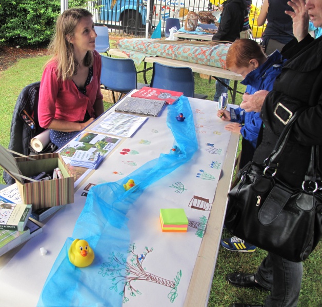 File:7 Alt Park Fun Day July 14.JPG