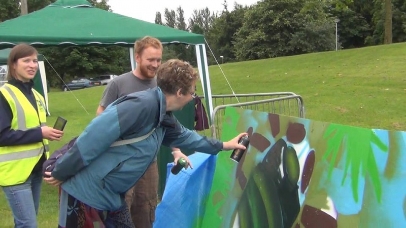 File:Community event involving local artist (3).jpg